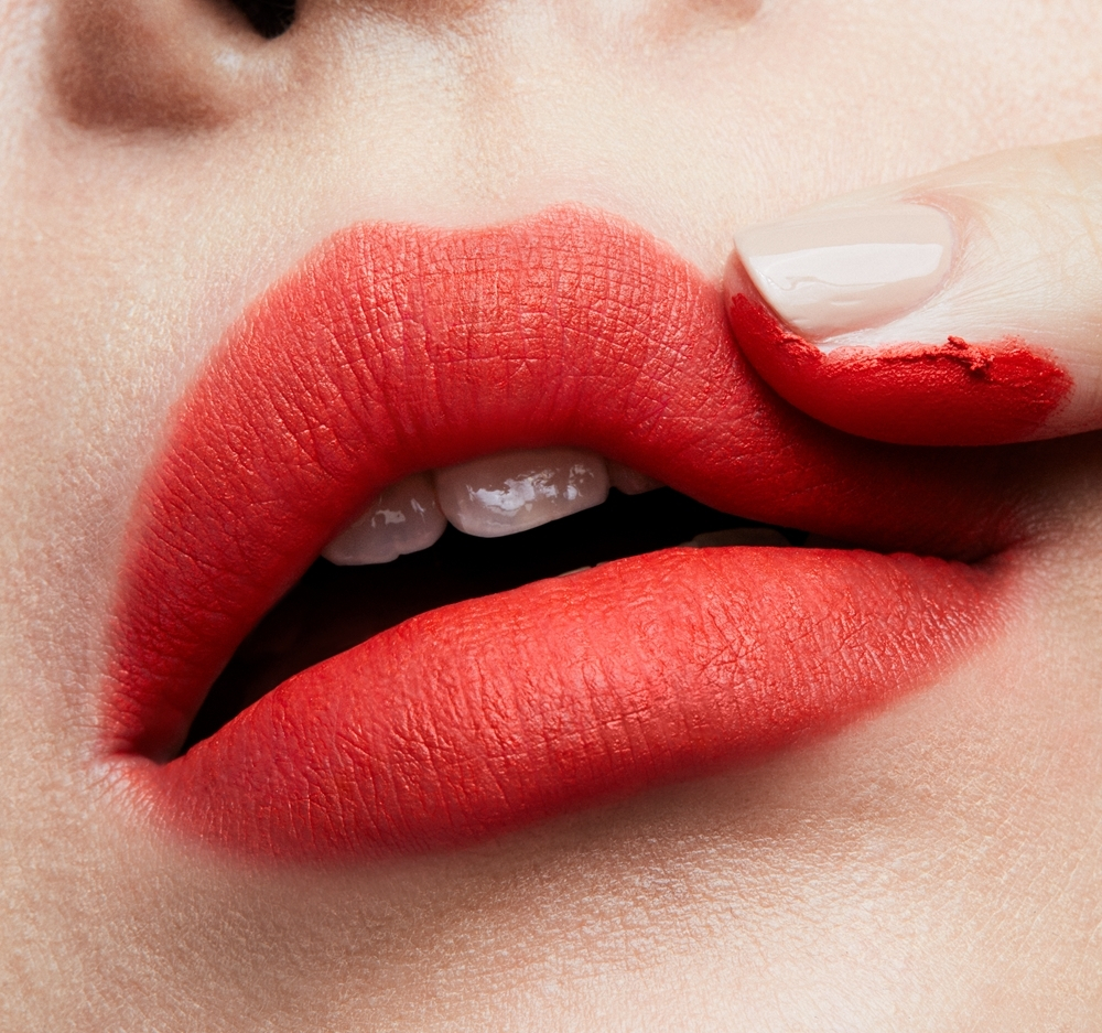 MAC Cosmetics Powder Kiss Lipstick - матовая помада, 3 g