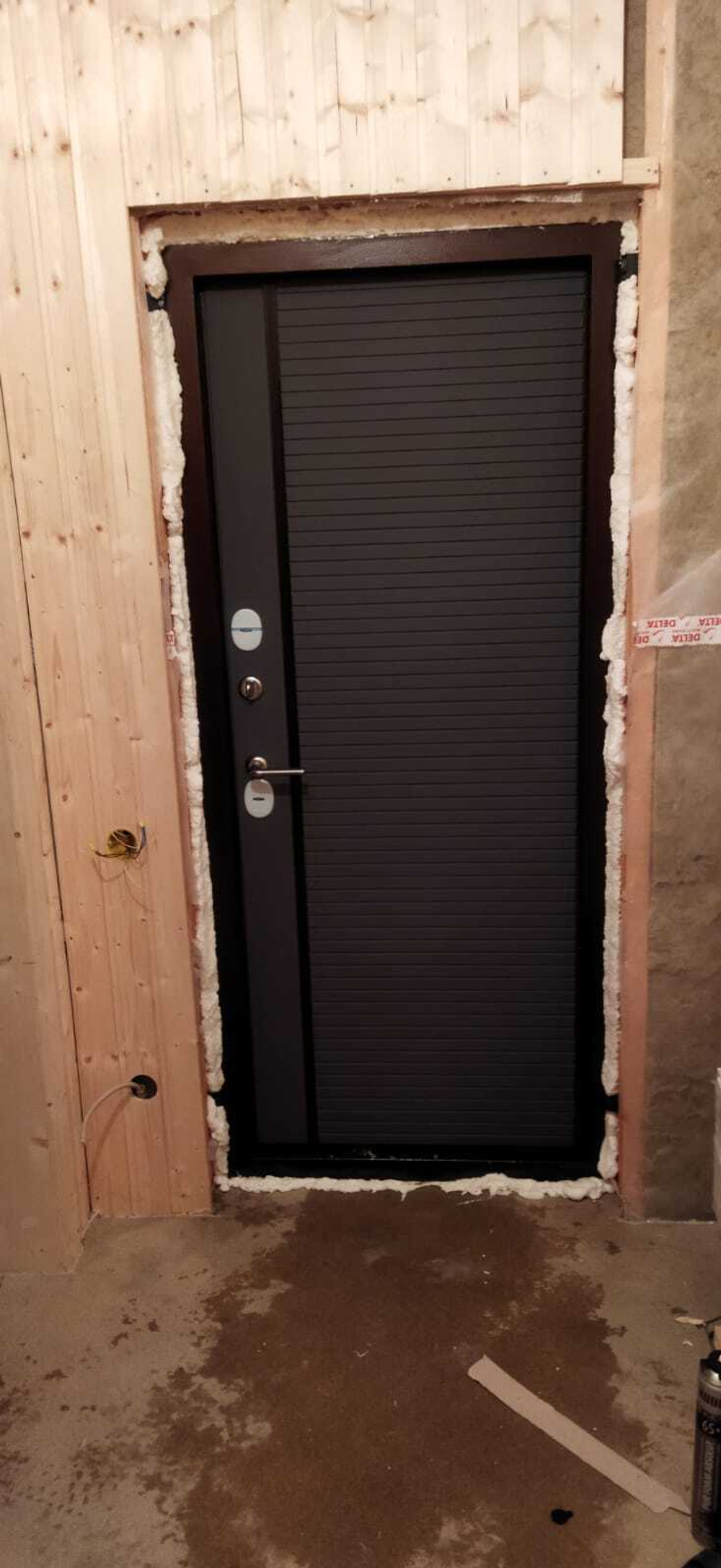 Дверь с терморазрывом входная Лабиринт Термо Магнит 22 Графит софт