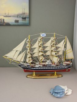 Meteor Lights Модель парусника Крузенштерн 52 см