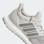 Кроссовки adidas Ultraboost 1.0