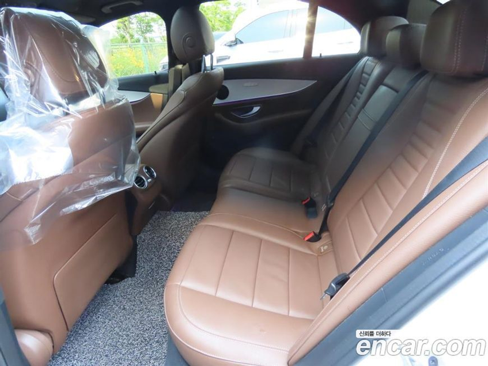 Mercedes-Benz E-Class W213 E250 Avangarde (11.2020)
