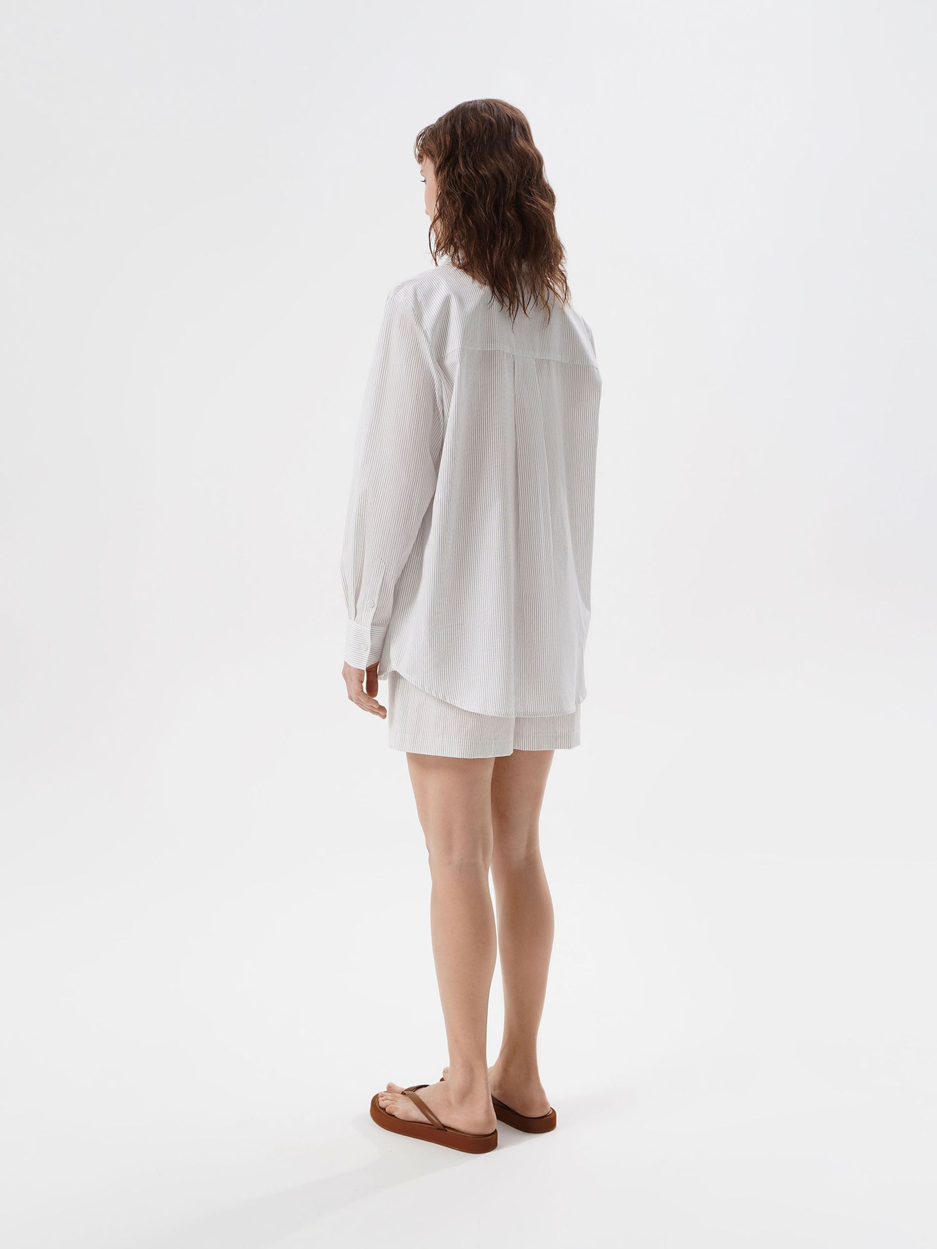 Шорты на резинке