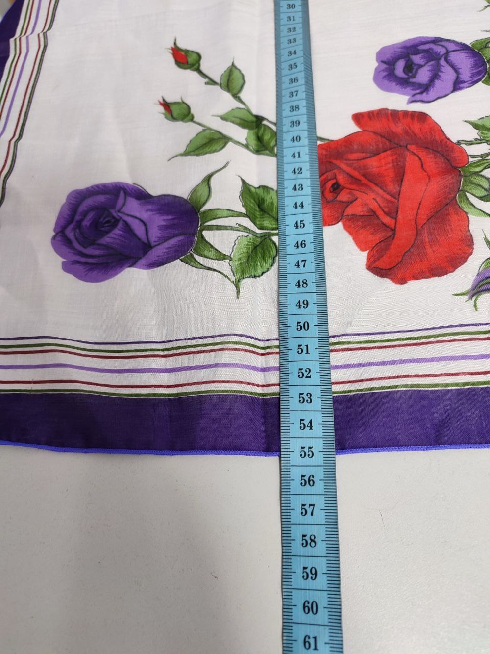 Платок с цветами