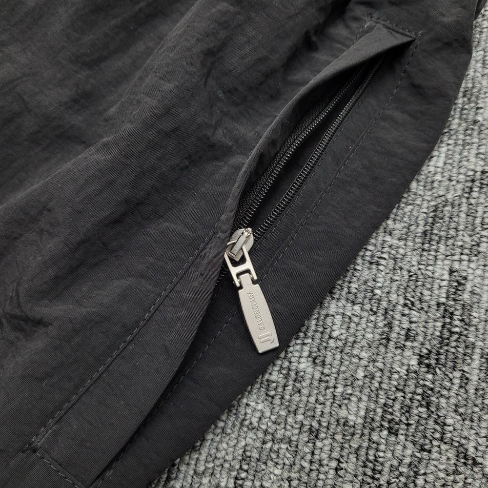 Шорты Balenciaga