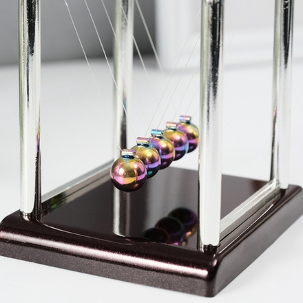 7013367 Маятник "Шары Ньютона" бенз. цвет