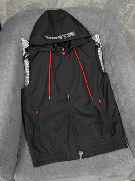 Безрукавка Kiton