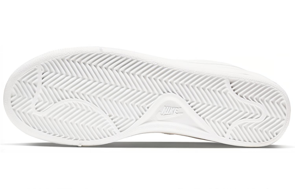 Кроссовки Nike Autoclave