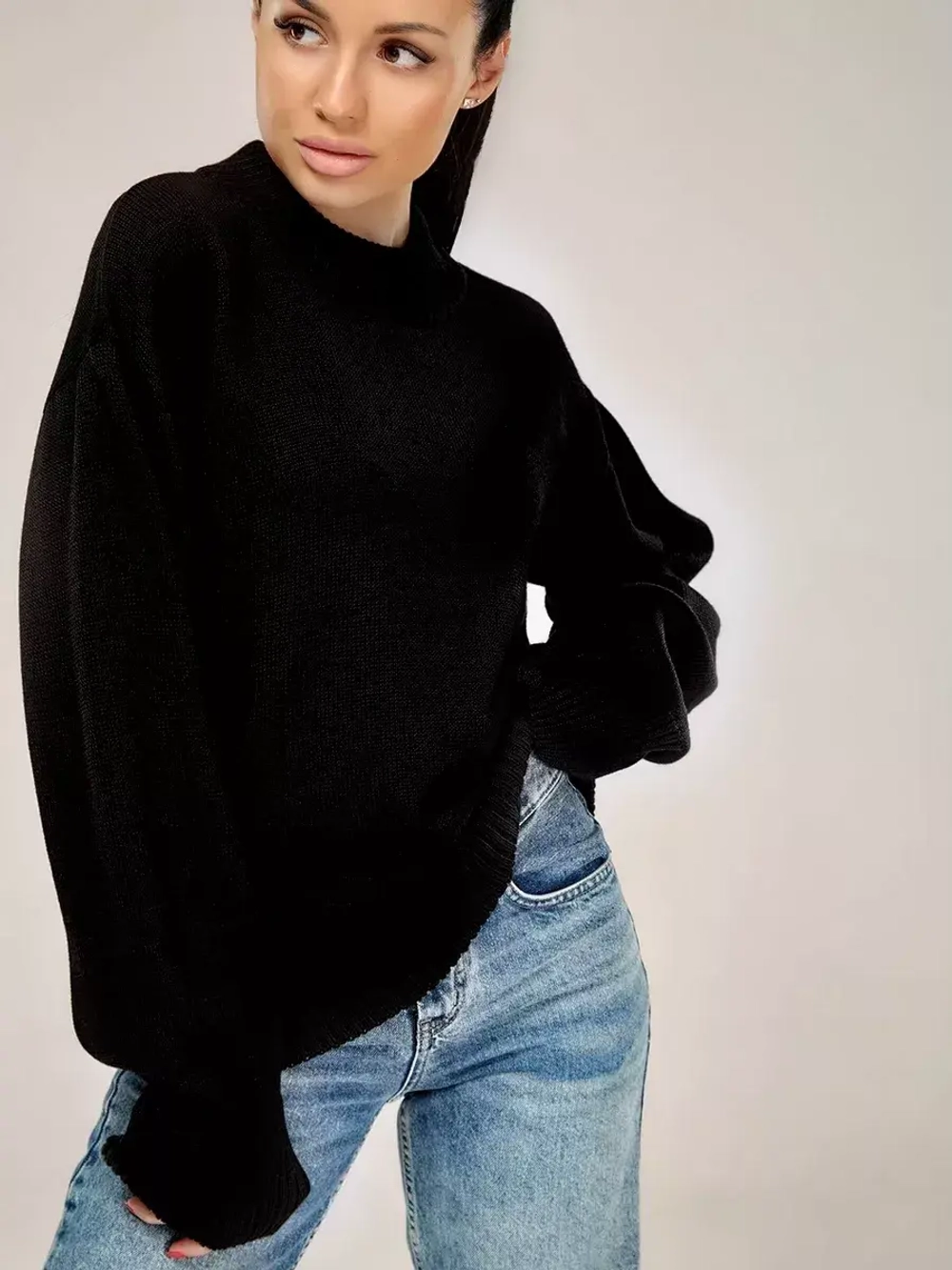 Свитер шерстяной