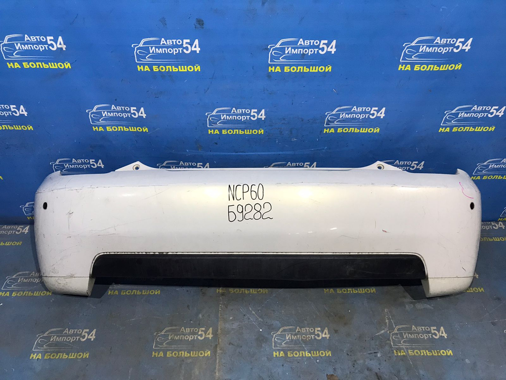 Бампер задний TOYOTA IST 2002-2007