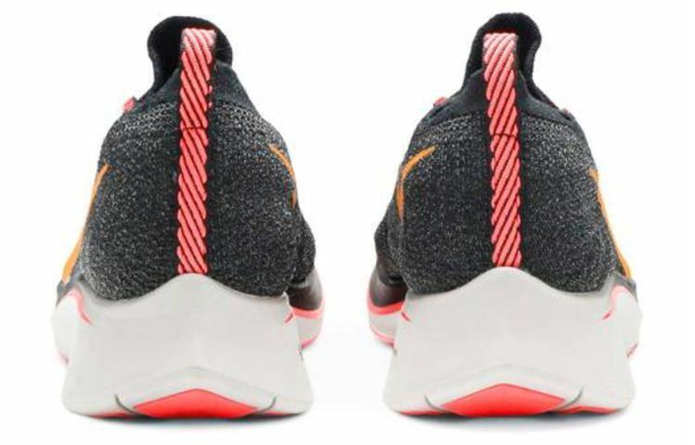 Кроссовки Nike Zoom Fly 1
