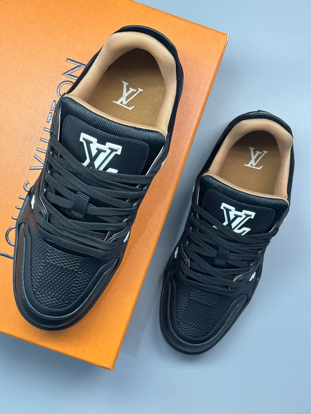 Кроссовки Louis Vuitton