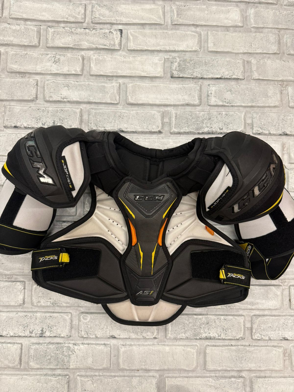 CCM tacks as1 JR L