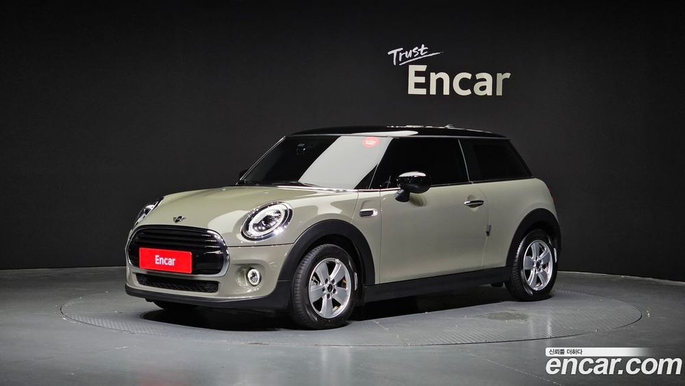 Mini Cooper Basic (06.2020)