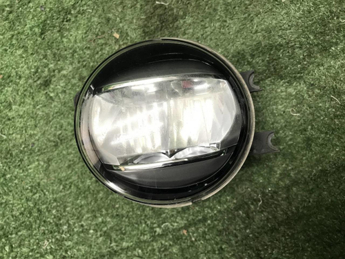 ПТФ левая Toyota Camry XV50 XV70 (2017-2021) LED