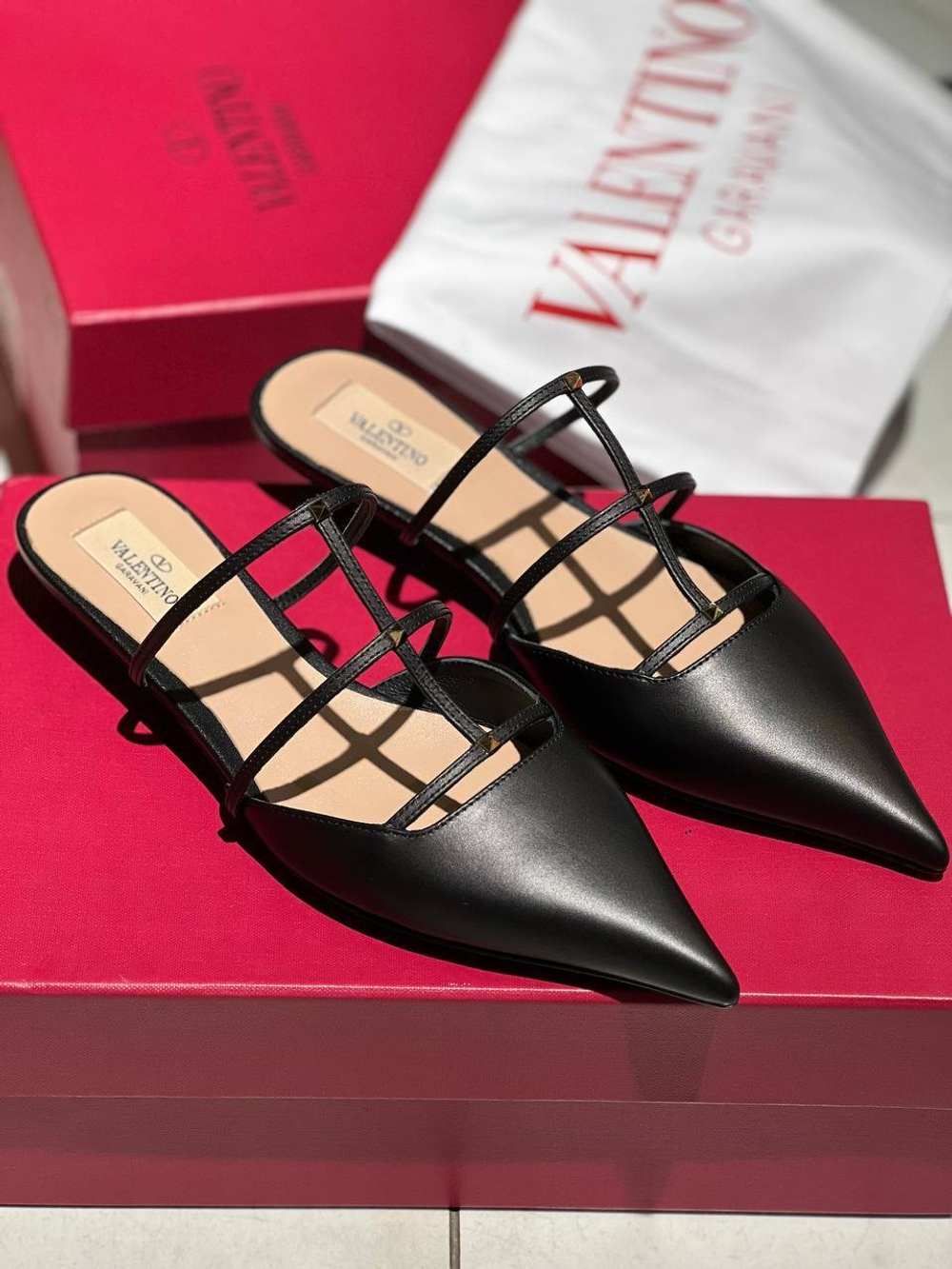 Мюли Valentino