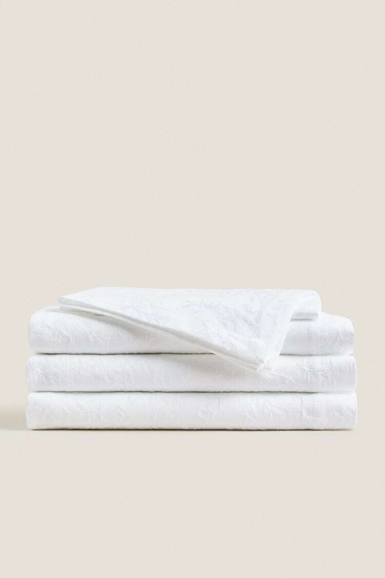 ZARA HOME СКАТЕРТЬ ИЗ ЖАККАРДОВЫХ ЛИСТЬЕВ,  БЕЛЫЙ