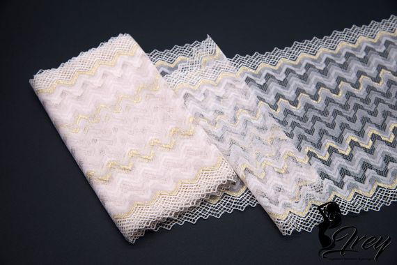 268 Кружево эластичное 19 см, Италия, пудра/золото