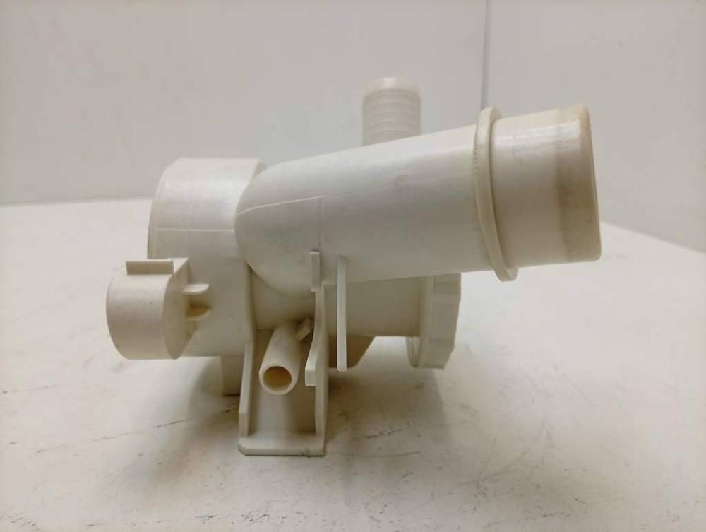 CS341062D2/2-07 кт32 Улитка сливного насоса стиральной машины Candy 49007894 б/у