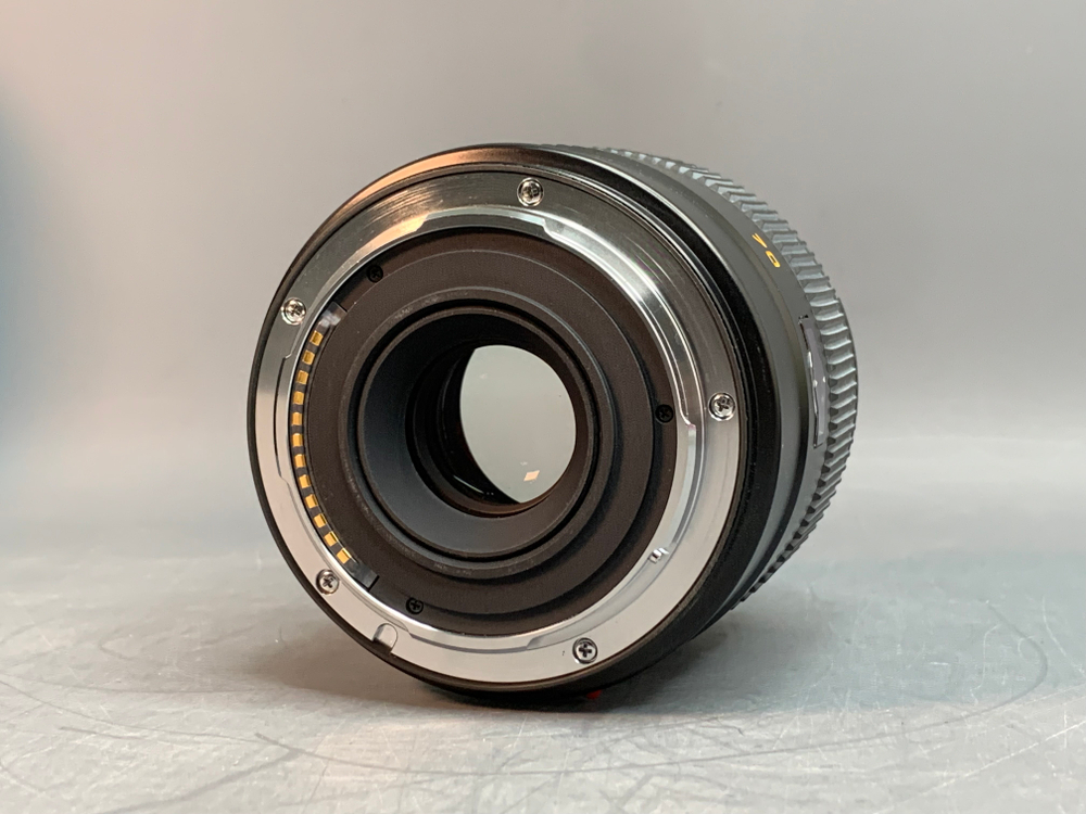 Leica Summarit-S 70mm f/2.5 Aspherical