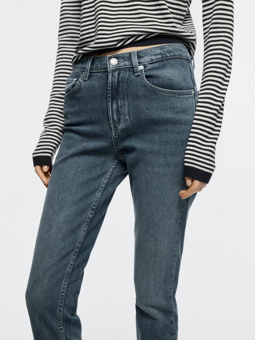 Massimo Dutti Джинсы средней посадки, укороченные, облегающего кроя, темно-синий