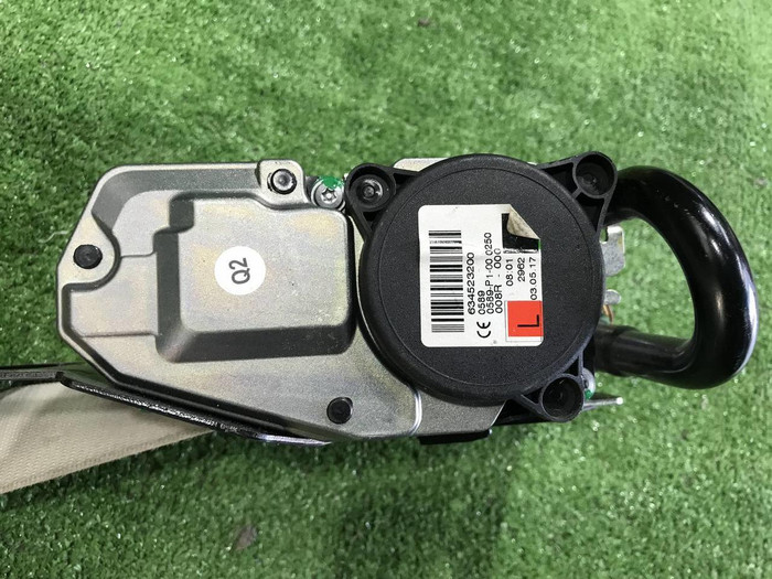 Ремень безопасности левый Mercedes C W238 (16-23)