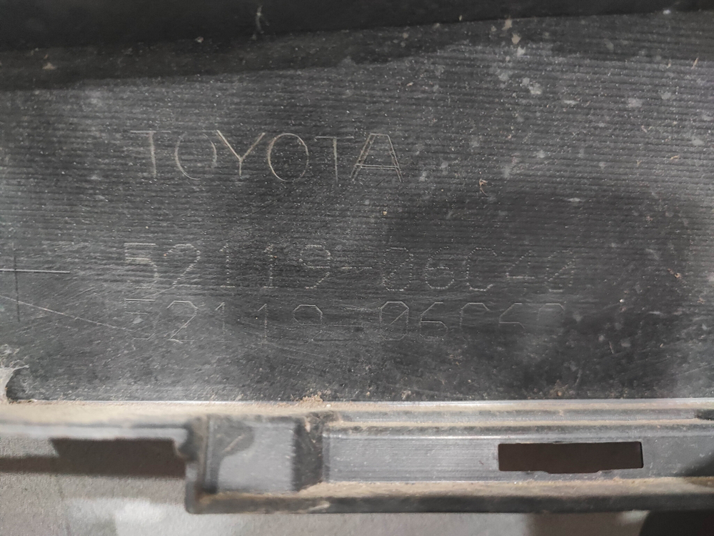 Бампер передний Toyota Camry (XV55) 14-18 Б/У Оригинал 5211906C40