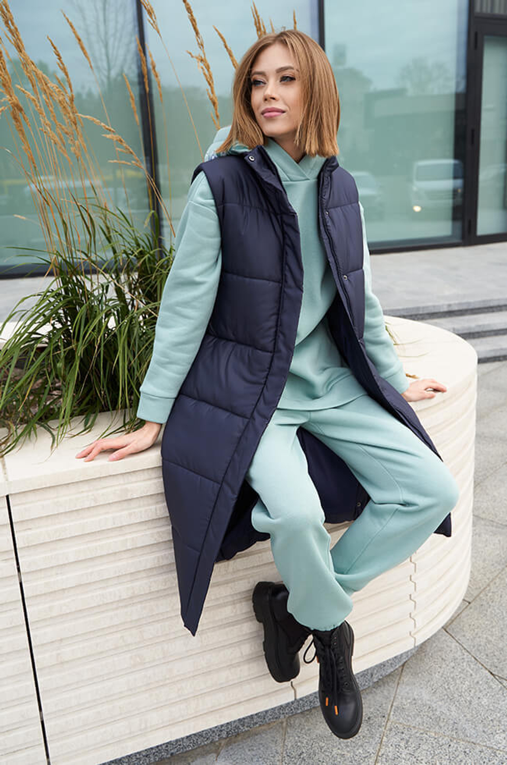 0089 Жилет женский (синий)