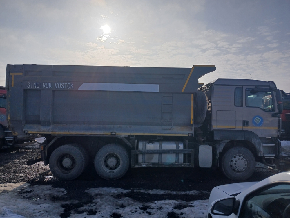 SITRAK C7H 6x4 Самосвал ZZ3256V384ME (Дизельный, 10,5 л, 440 л.с., МТ)