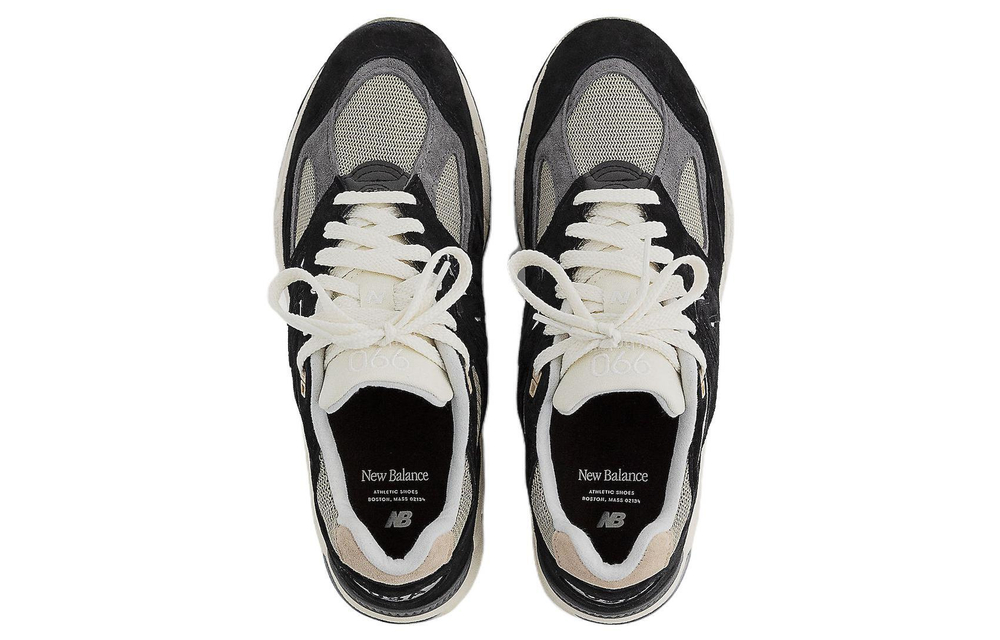 Кроссовки New Balance Teddy Madenb 990 V2