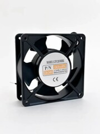 Вентилятор осевой компактный LTF12038A2HBL 220В 120х120х38 мм, уровень шума 45 Дб, 0.14А, мощность 26 Вт, производительность 153 м3/час, скорость вращения 2700 оборотов в минуту
