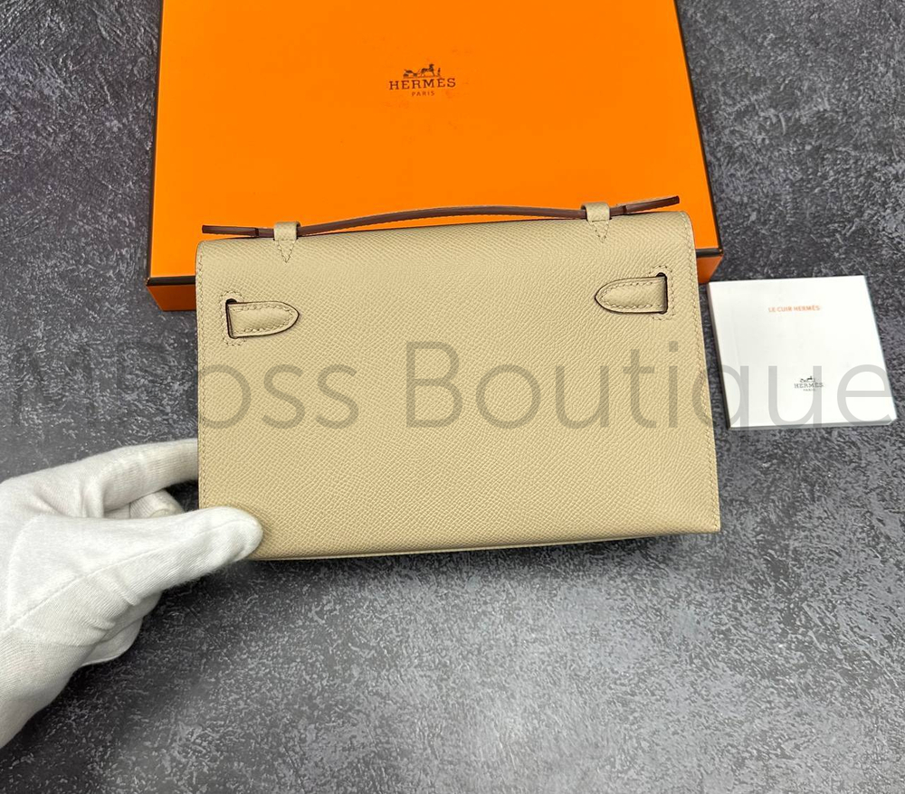 Благородная бежевая сумка Hermes Kelly Pochette