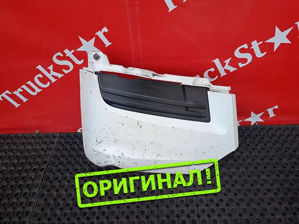 Накладка переднего бампера правая