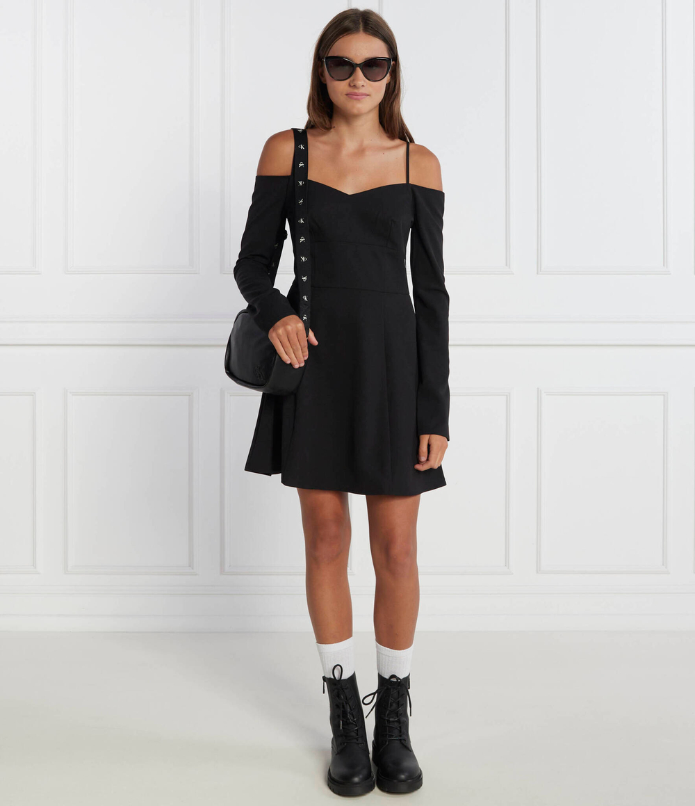 Платье CALVIN KLEIN JEANS - черный(J20J221914)