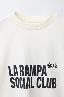 ZARA ФУТБОЛКА С НАДПИСЬЮ, СВЕТЛЫЙ ЭКРЮ