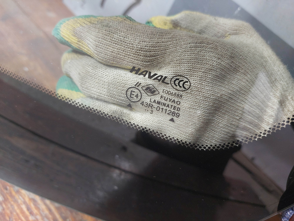 Стекло лобовое Haval M6 2 21-нв Б/У Оригинал 5206300XKZ0YA