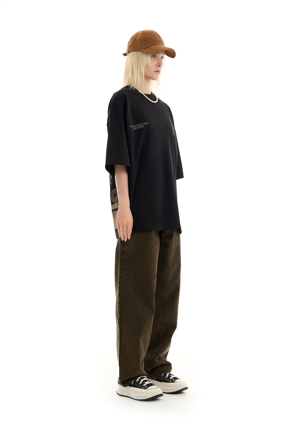 Кепка Issaya Deconstruction Universe коричневая