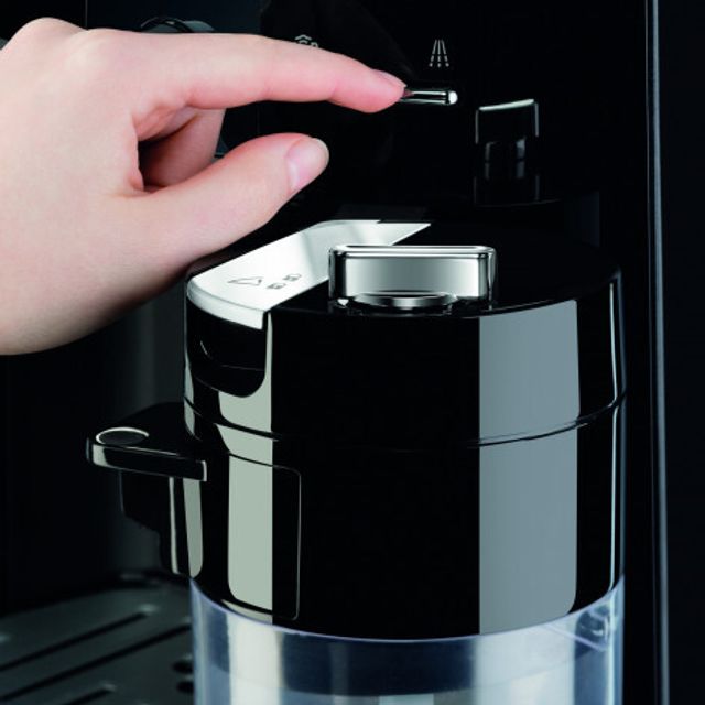 Автоматическая кофемашина KRUPS Espresseria EA829810