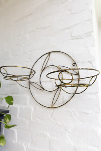 Подставка настенная для 2 цветков