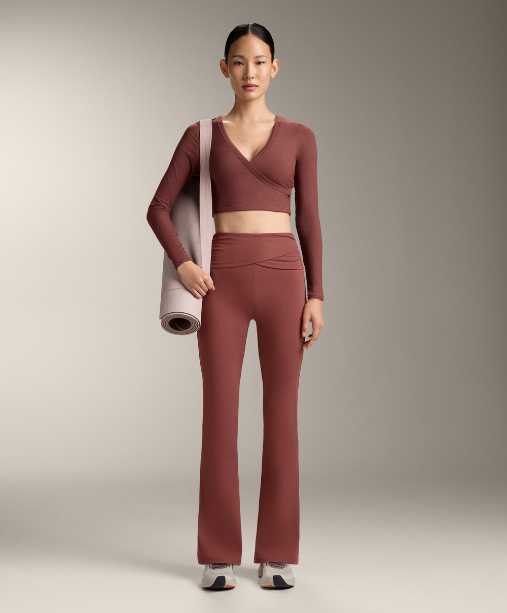 OYSHO Брюки-клеш Comfortlux с драпированной талией и высокой посадкой, линялый махагон