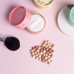 Dermacol Beauty Powder Pearls - тонизирующий жемчуг для лица, 25 g