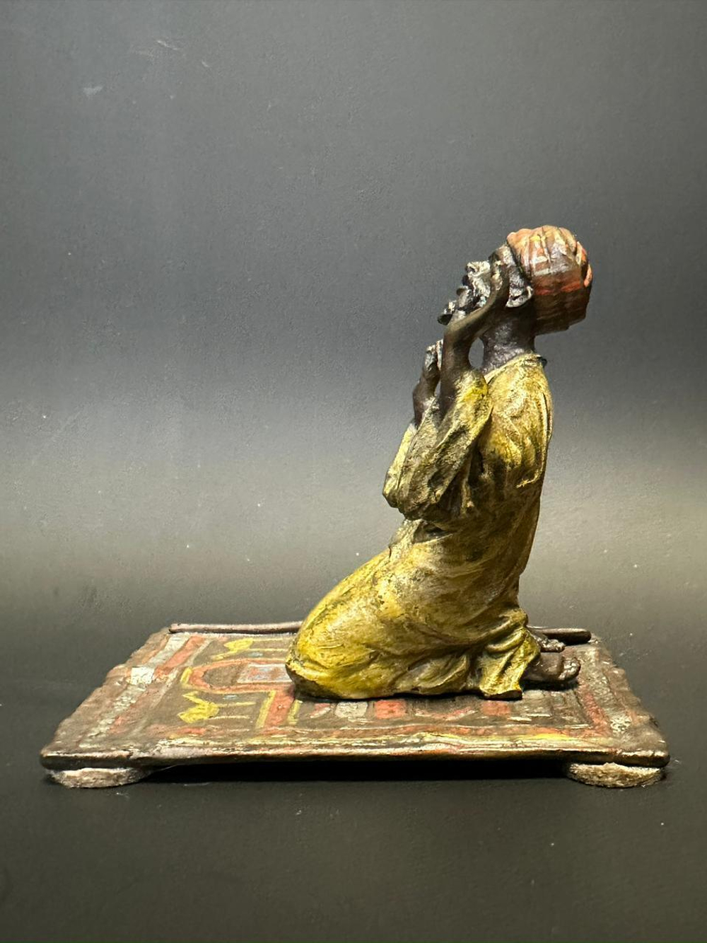 Бронзовая скульптура в стиле Венской бронзы «Вечерняя молитва»