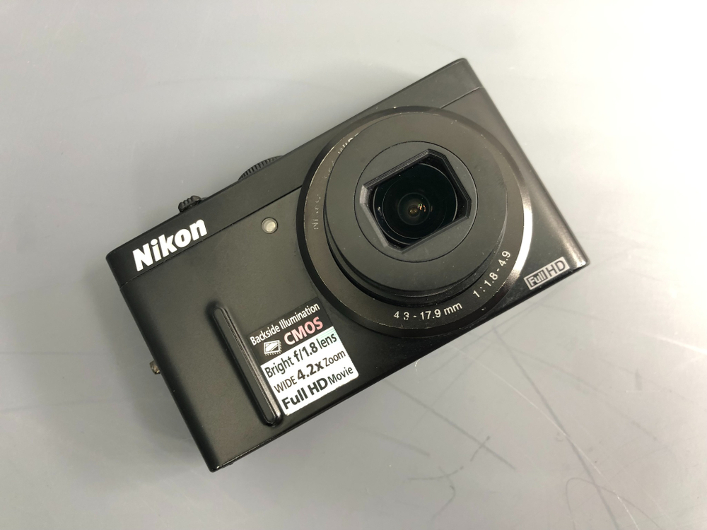 Nikon Coolpix P300