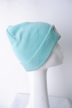 Шапка Modi красивого цвета