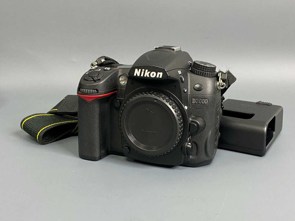 Nikon D7000