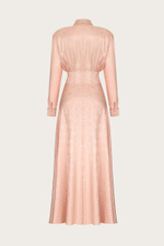 ПЛАТЬЕ ИЗ ПЕРСИКОВОГО ШЕЛКА С ДЕКОРАТИВНЫМ ПОЯСОМ