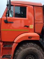 КамАЗ 43118 6x6 Бортовой с КМУ 41K00G-LA (Дизельный, 11,8 л, 300 л.с., МТ)
