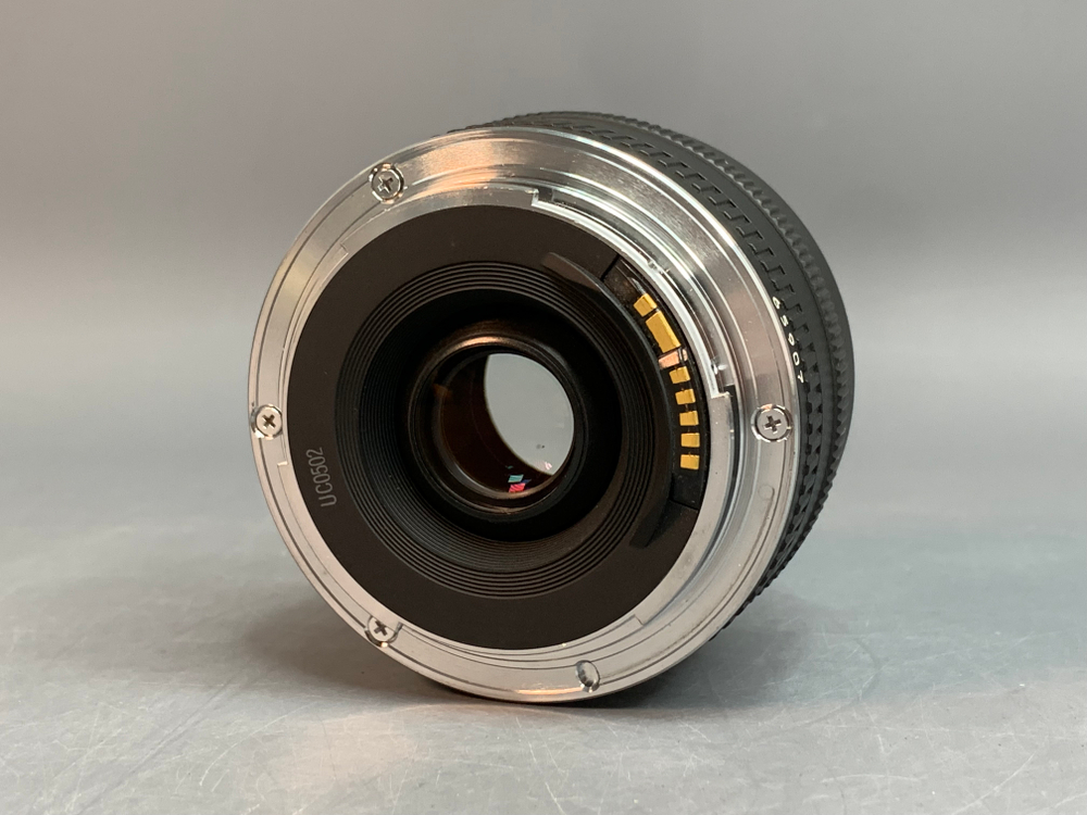 Canon EF 28mm 2.8 IS USM