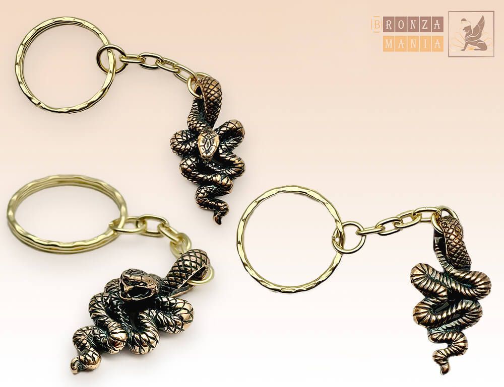 брелок Змея - Восьмерка