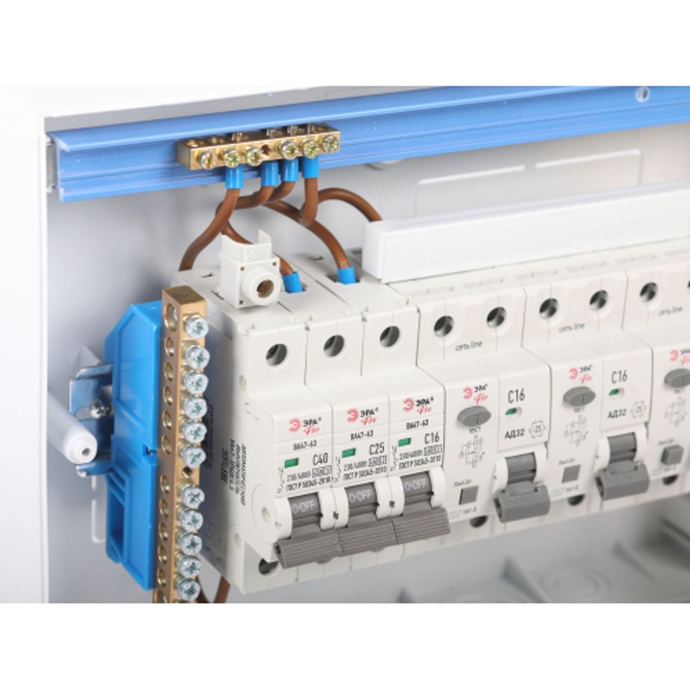 Клеммы силовые вводные КВМ ЭРА NO-224-147 для модульного оборудования 4-25 мм2 изогнутая боковое подключение PIN | Клеммы силовые вводные КСВ, КВМ