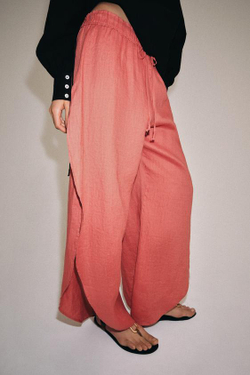 ZARA БРЮКИ ИЗ ЛЬНА С РАЗРЕЗАМИ — ZW COLLECTION, КОРАЛЛОВЫЙ